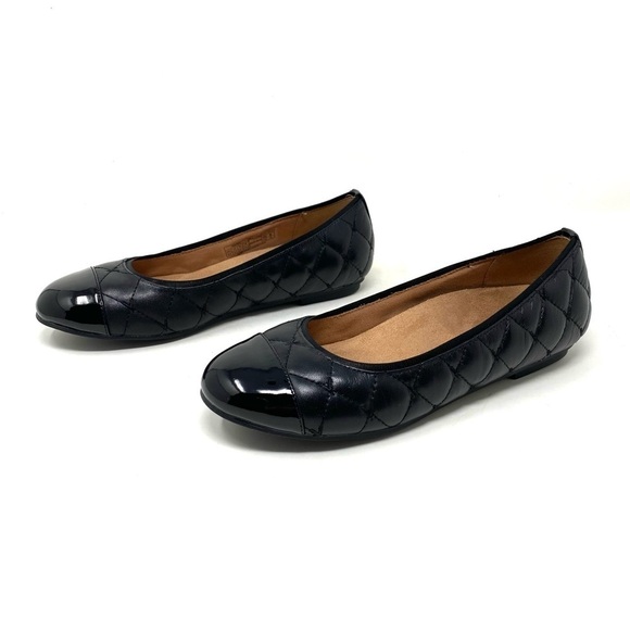 Vionic Desiree Women's Quilted Flat Supportive Dress Shoe Black - Picture 2 of 7